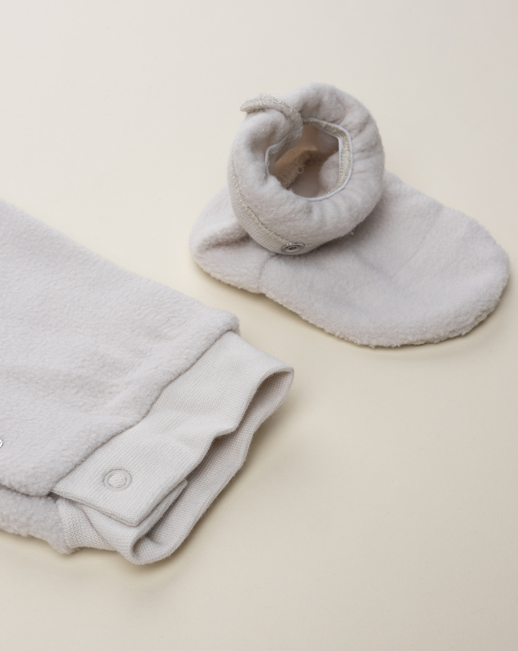 βρεφική πιτζάμα ολόσωμη fleece μπεζ με ζωάκια για αγόρι - Prénatal