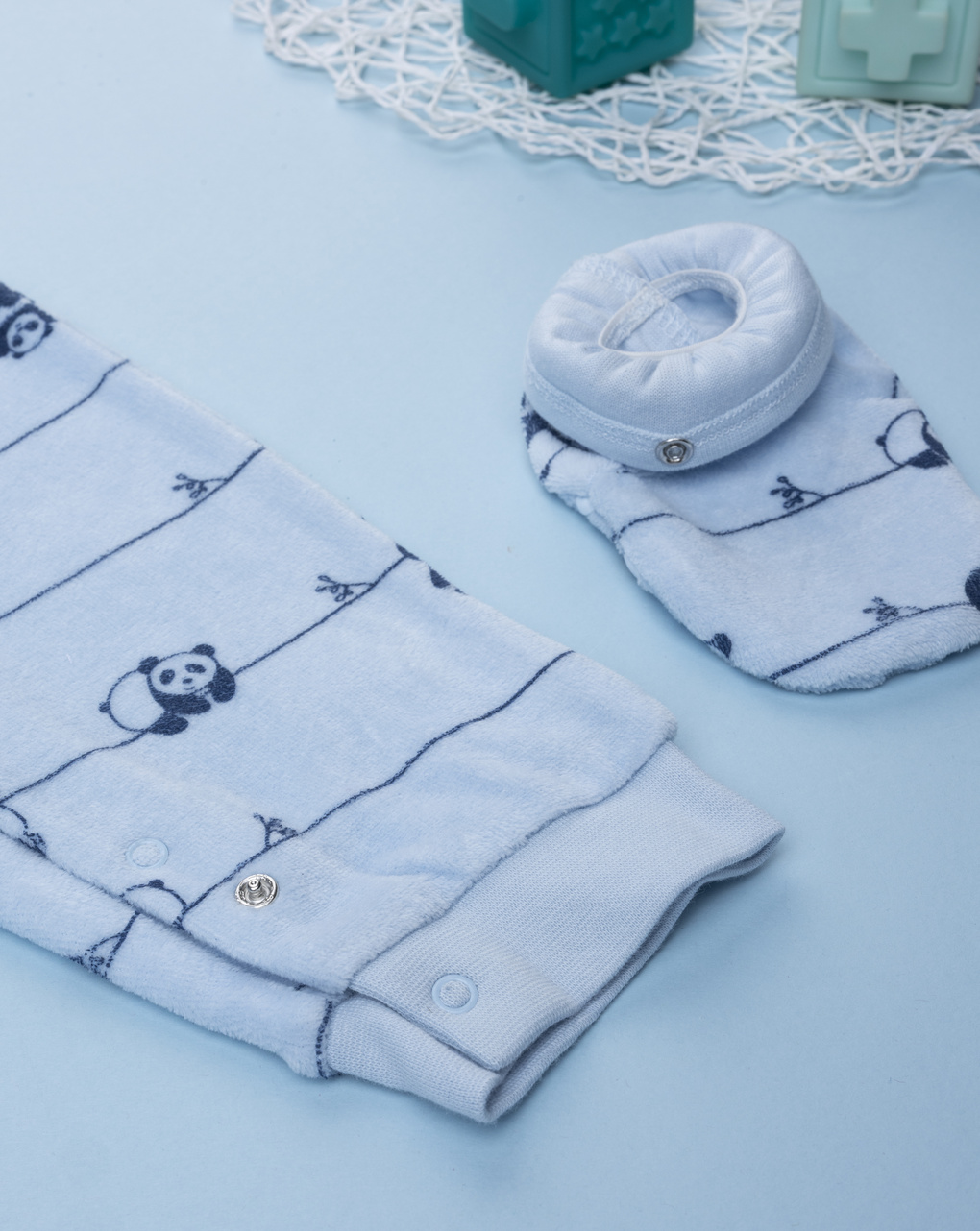 βρεφική πιτζάμα ολόσωμη σενίλ γαλάζια με πάντα για αγόρι - Prénatal