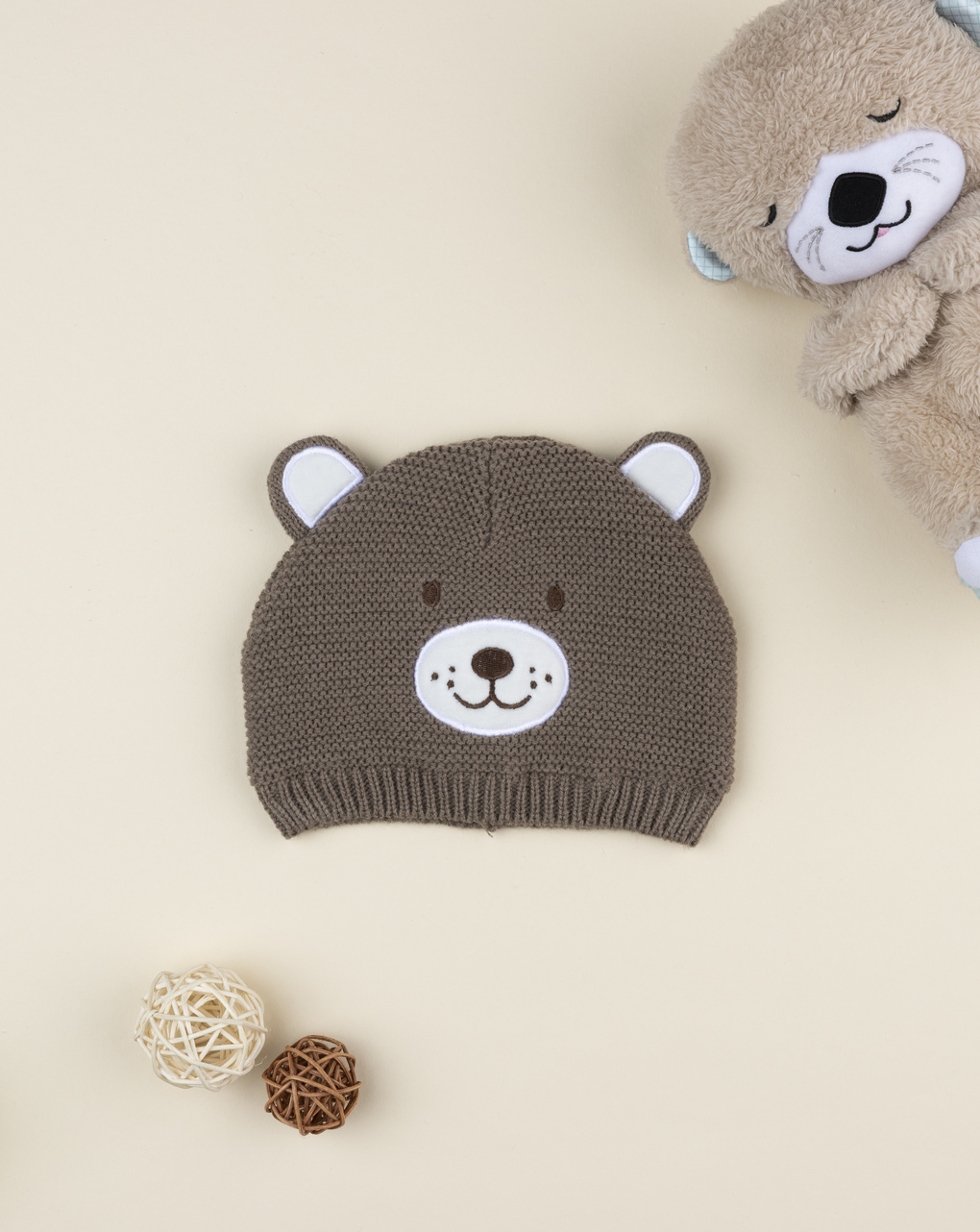 βρεφικό σκουφάκι καφέ με αρκουδάκι για αγόρι