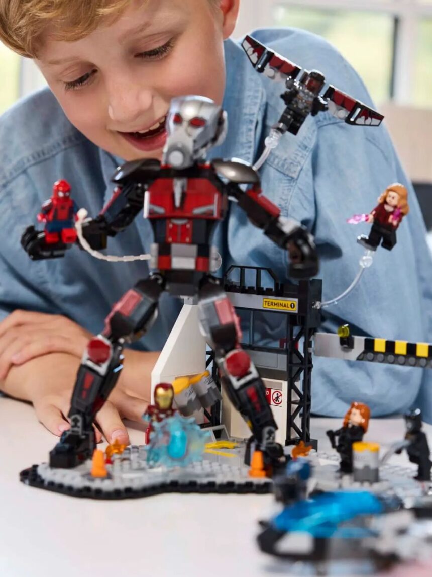 Lego marvel super heroes captain america civil war action battle 76314 - Lego