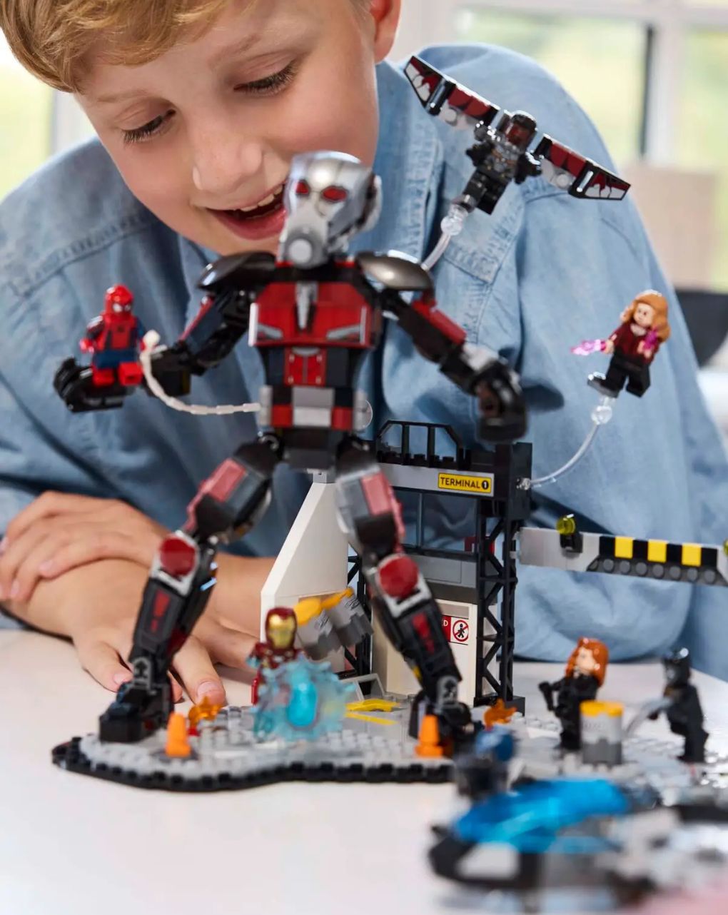 Lego marvel super heroes captain america civil war action battle 76314 - Lego