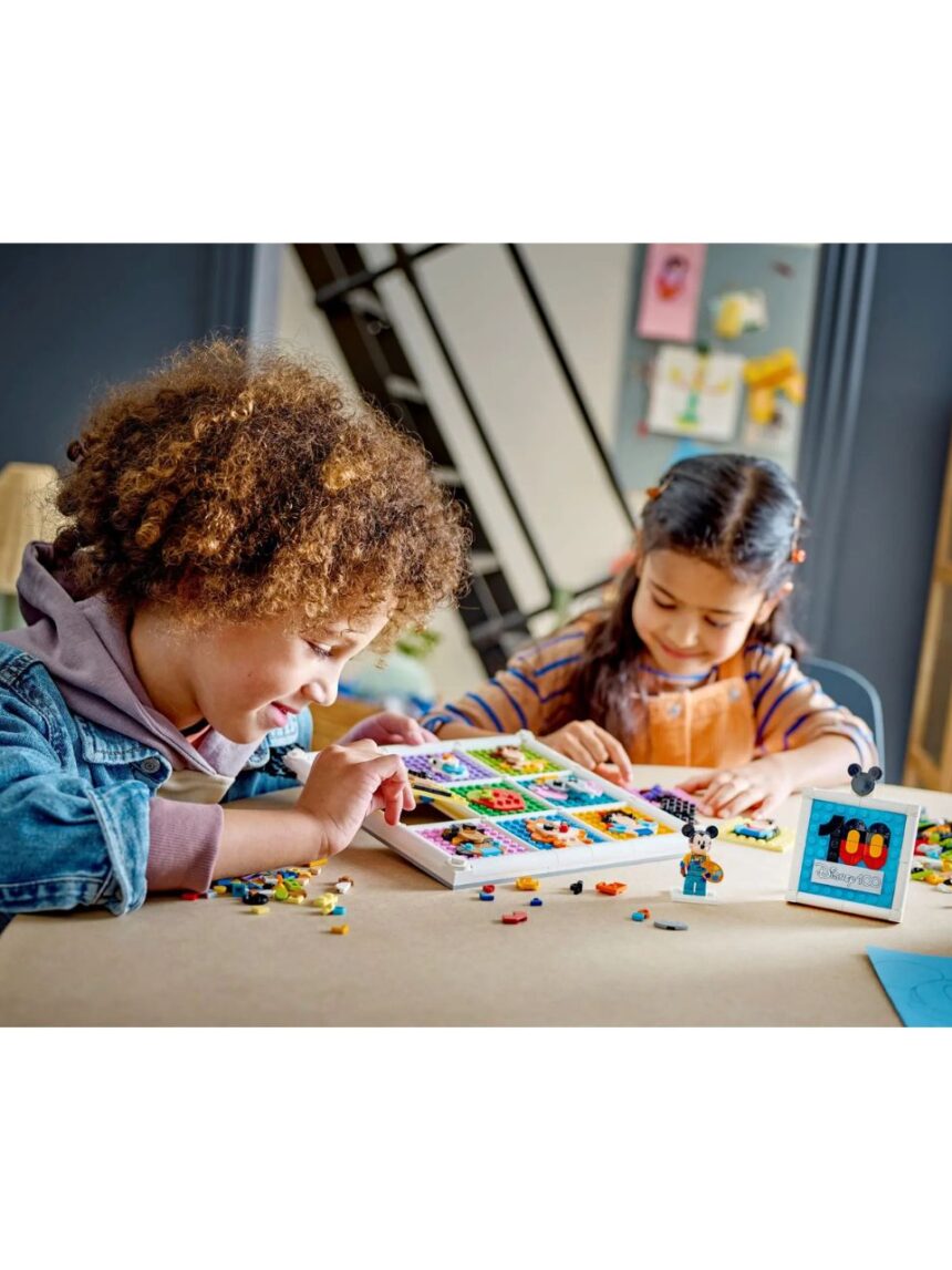 Lego disney 100 years of disney animation icons 43221 - Disney, Lego