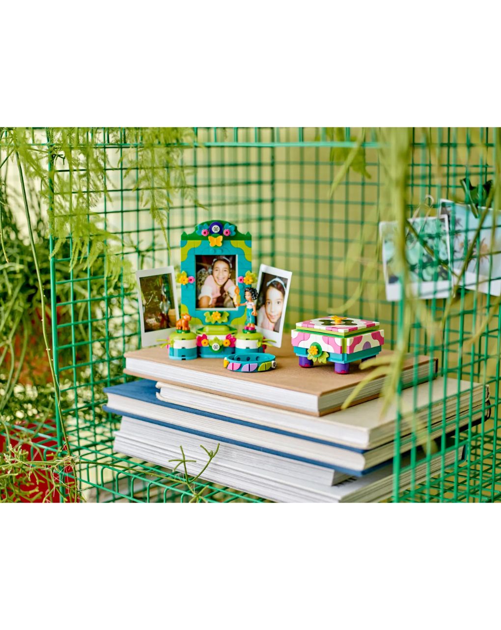 Lego disney mirabel’s photo frame and jewelry box 43239 - Lego