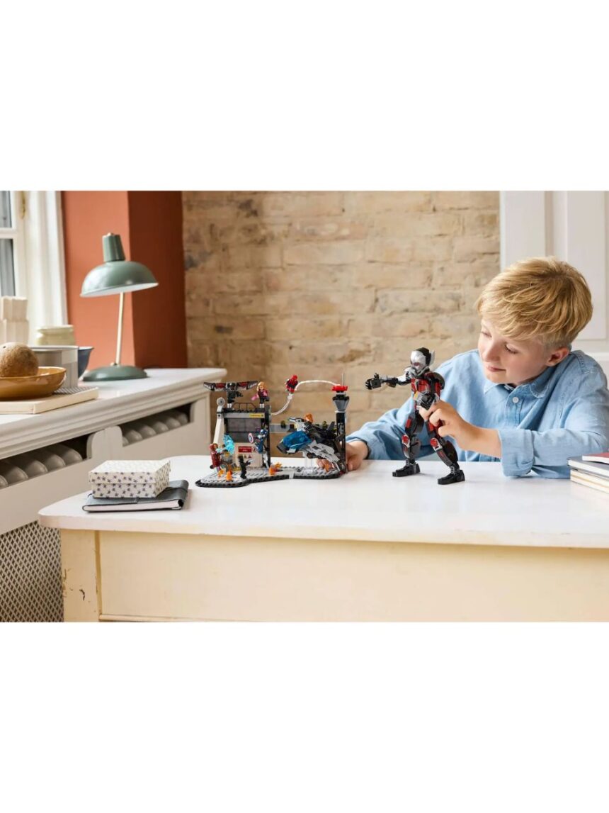 Lego marvel super heroes captain america civil war action battle 76314 - Lego