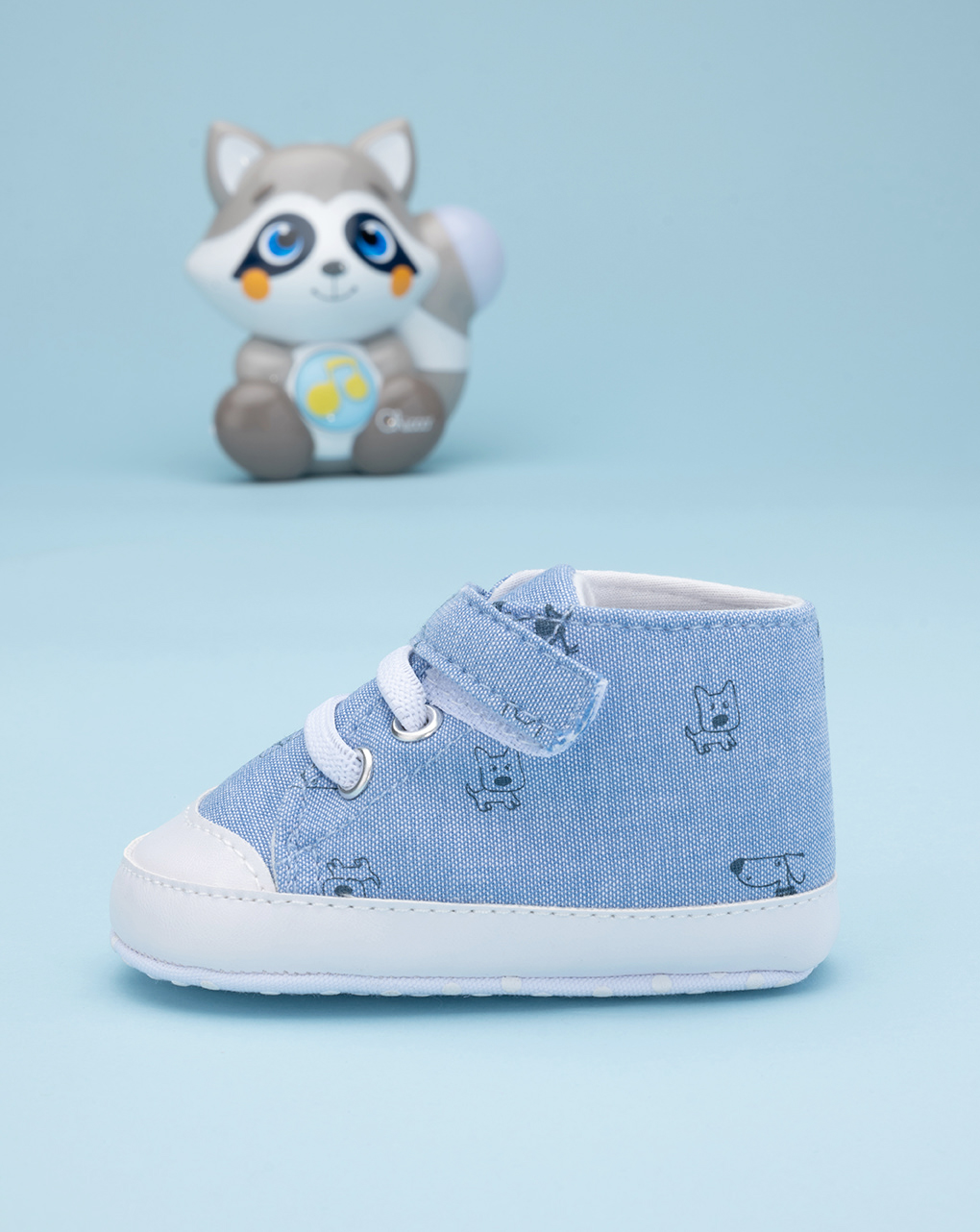 βρεφικά παπούτσια αγκαλιάς μπλε με σκυλάκια για αγόρι