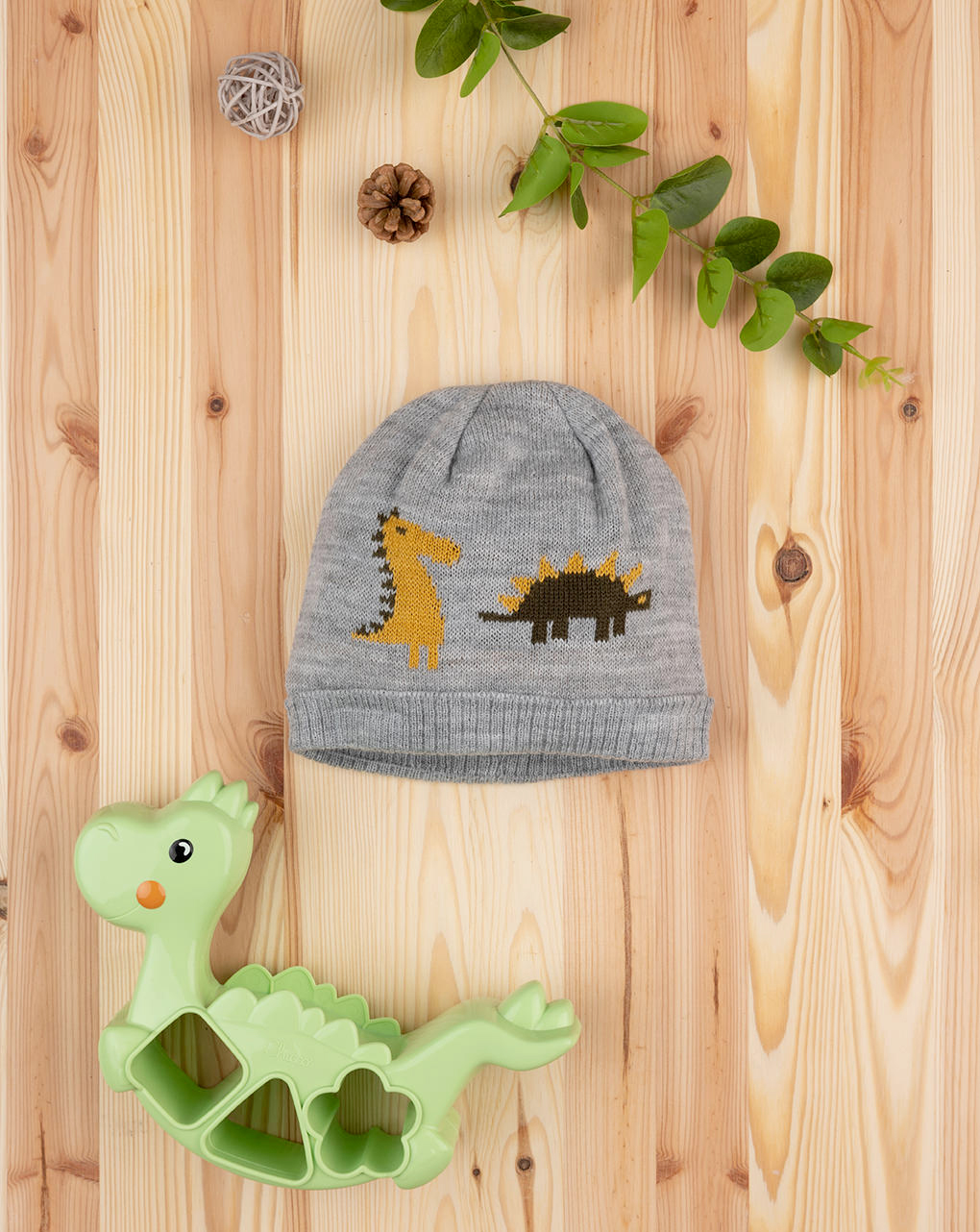βρεφικό σκουφάκι γκρι με δεινόσαυρους για αγόρι