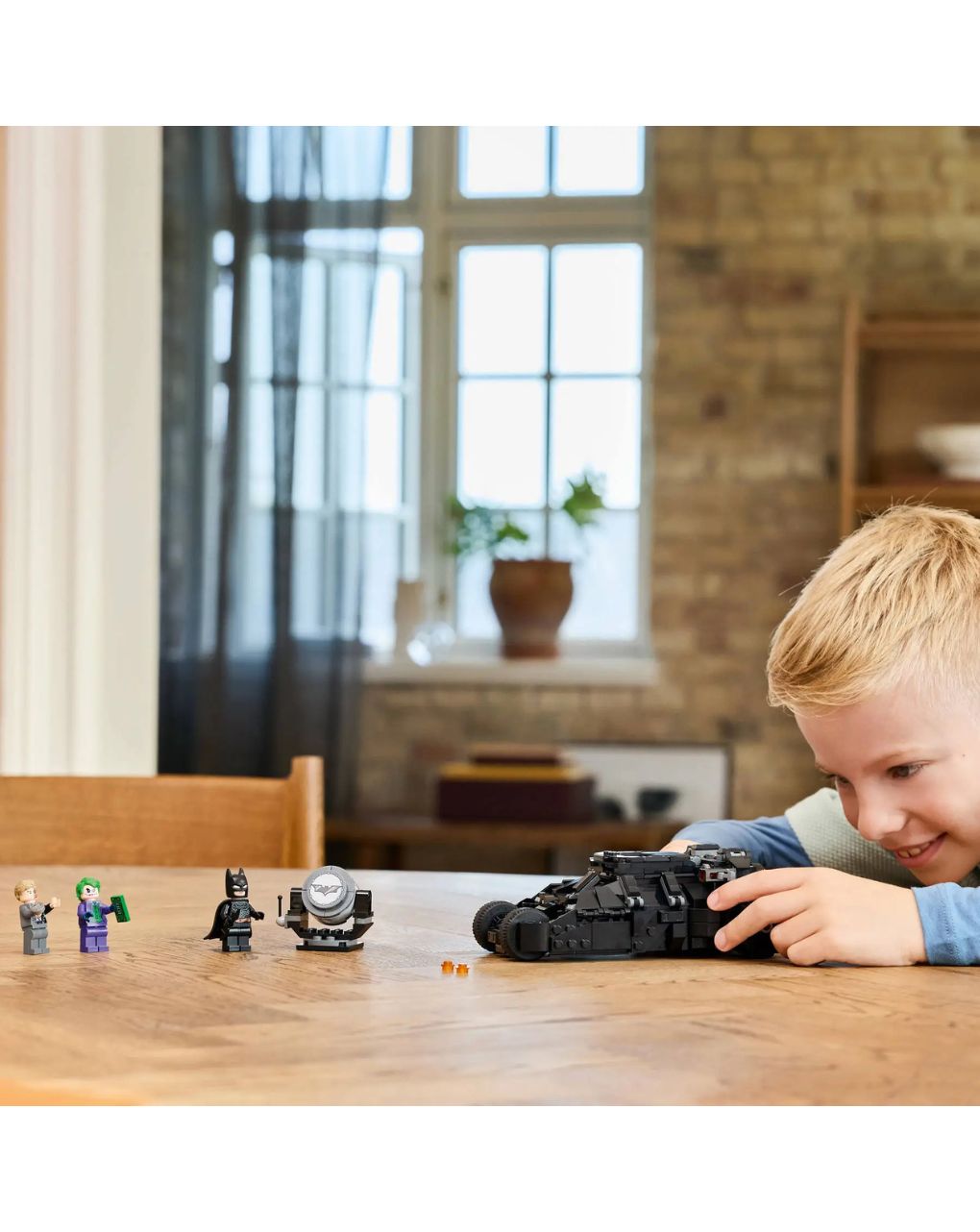 Lego super heroes batman tumbler vs. two-face & the joker 76303 - Lego