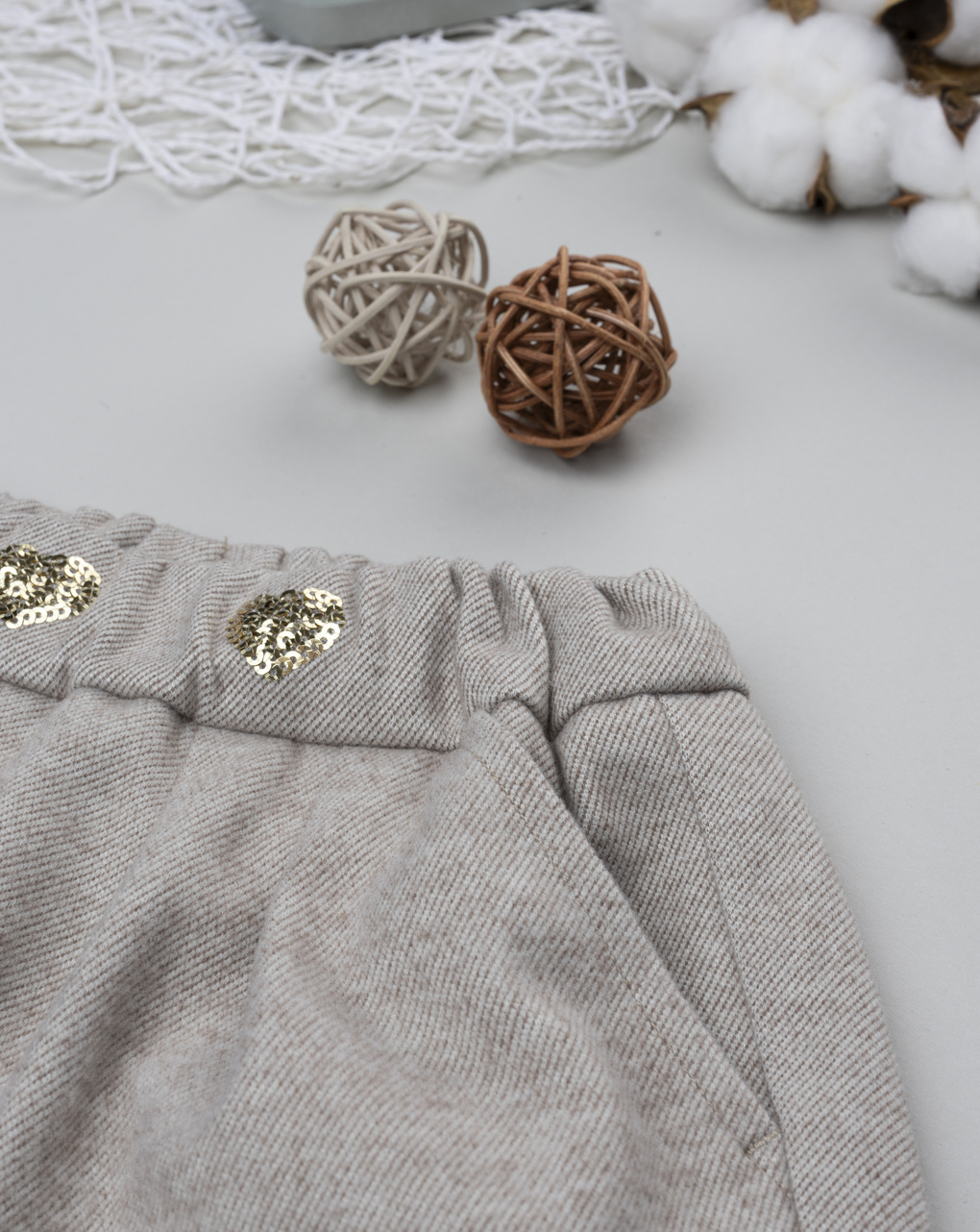 βρεφικό σορτσάκι μπεζ με καρδούλες για κορίτσι - Prénatal