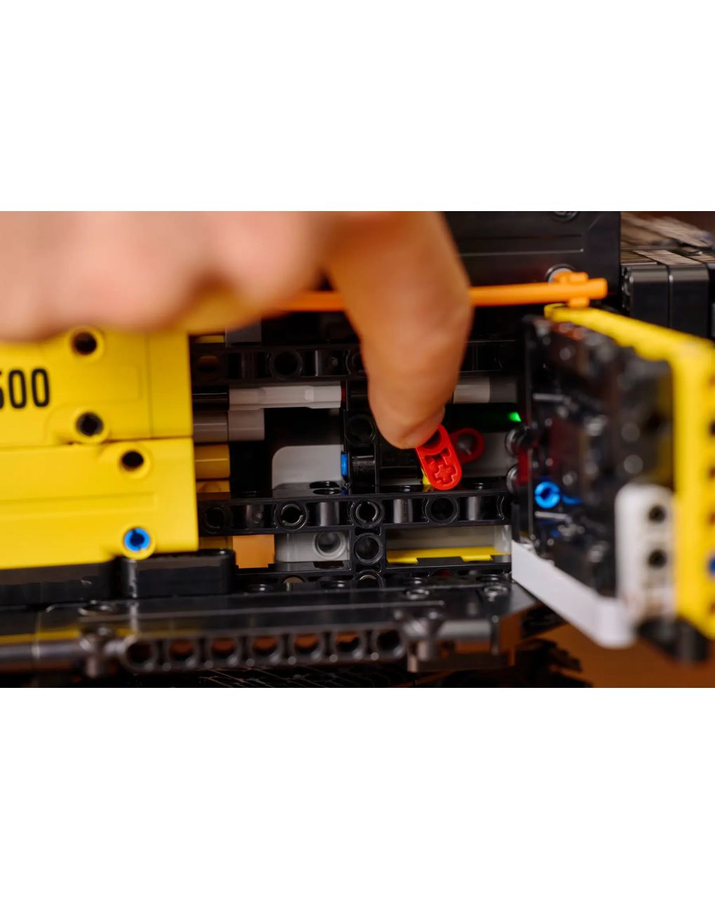 Lego technic volvo ec500 hybrid excavator 42215 - Lego