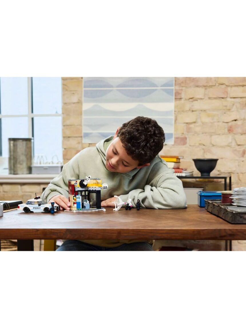 Lego marvel super heroes spider-verse: miles morales vs. the spot 76311 - Lego