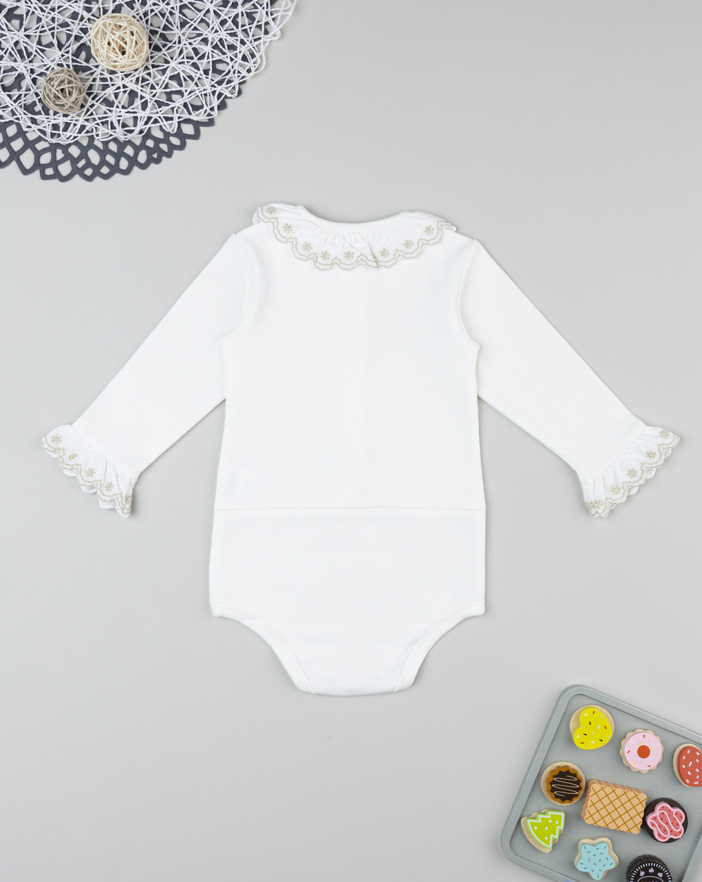 βρεφικό κορμάκι λευκό με κεντήματα για κορίτσι - Prénatal
