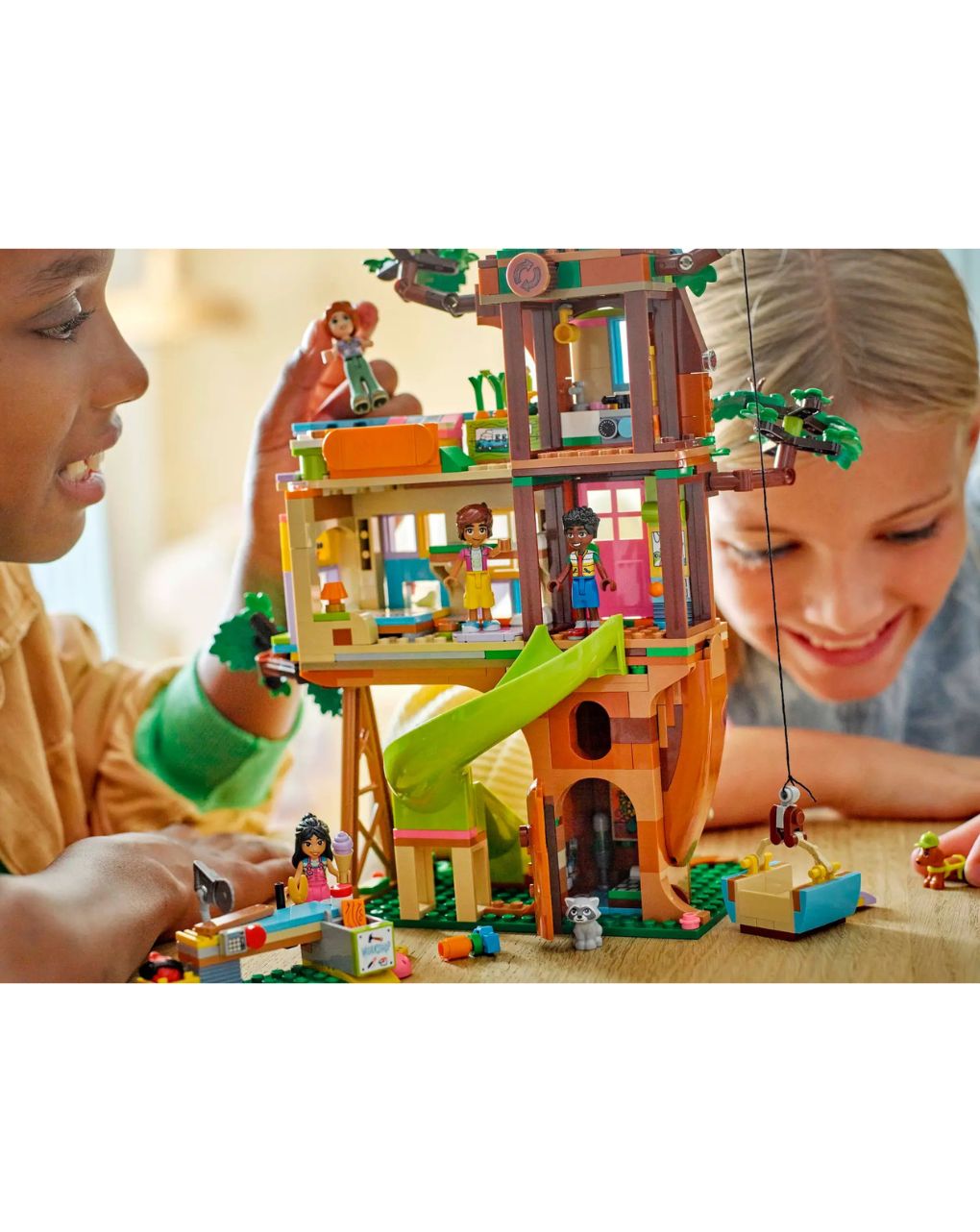 Lego friends friendship tree house hangout 42652 - Lego