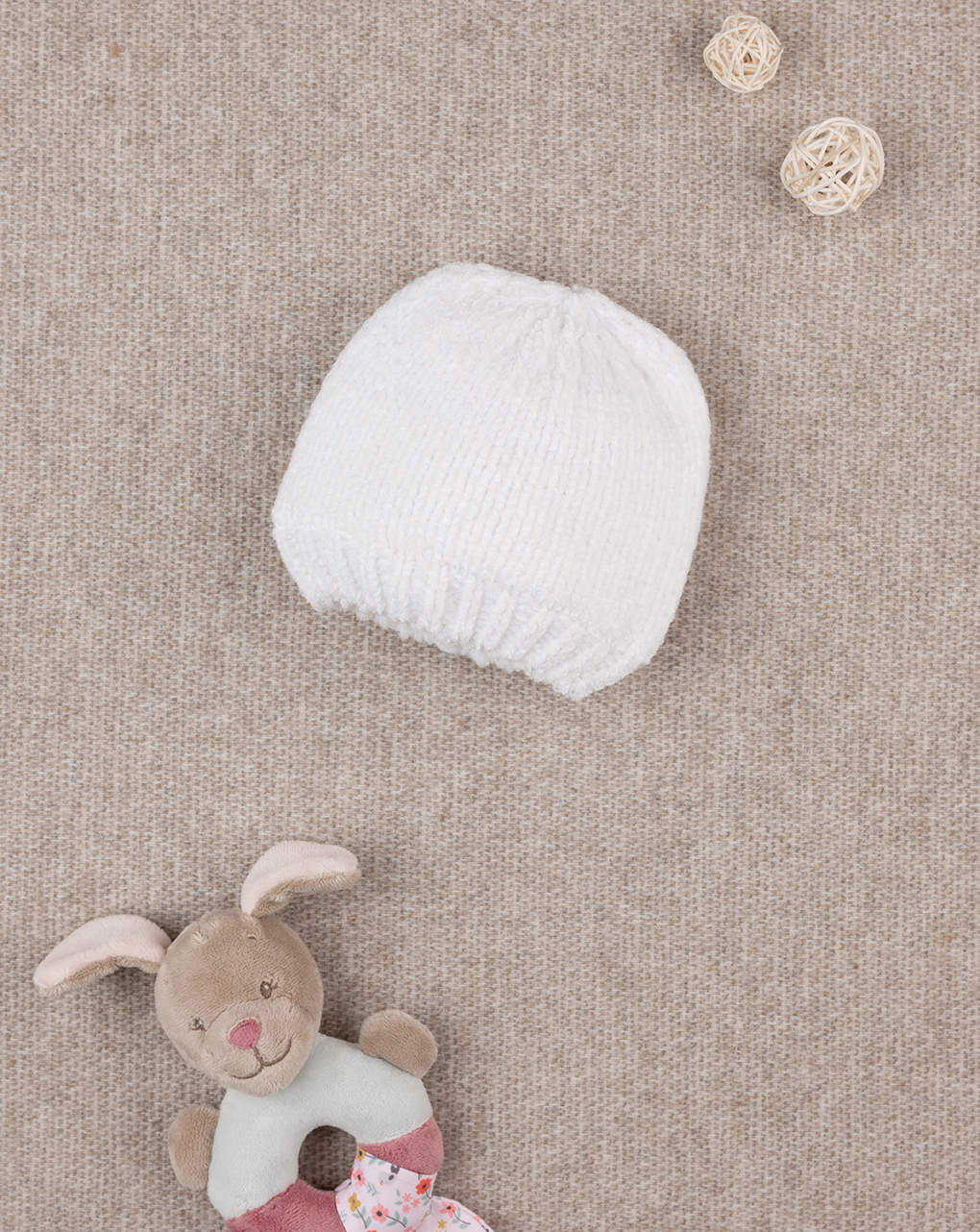 βρεφικό σκουφάκι σενίλ λευκό για κορίτσι - Prénatal