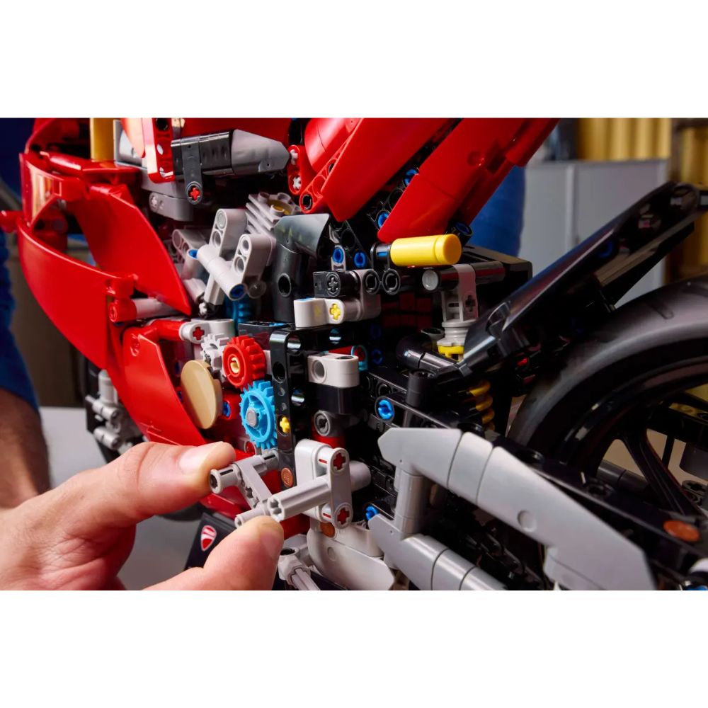 Lego technic ducati panigale v4 s motorcycle 42202 - Lego, Lego Technic